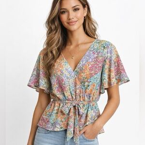 SO Floral Tie Front Flutter Sleeve Blouse XS Lined Romantic Feminine Snap Close